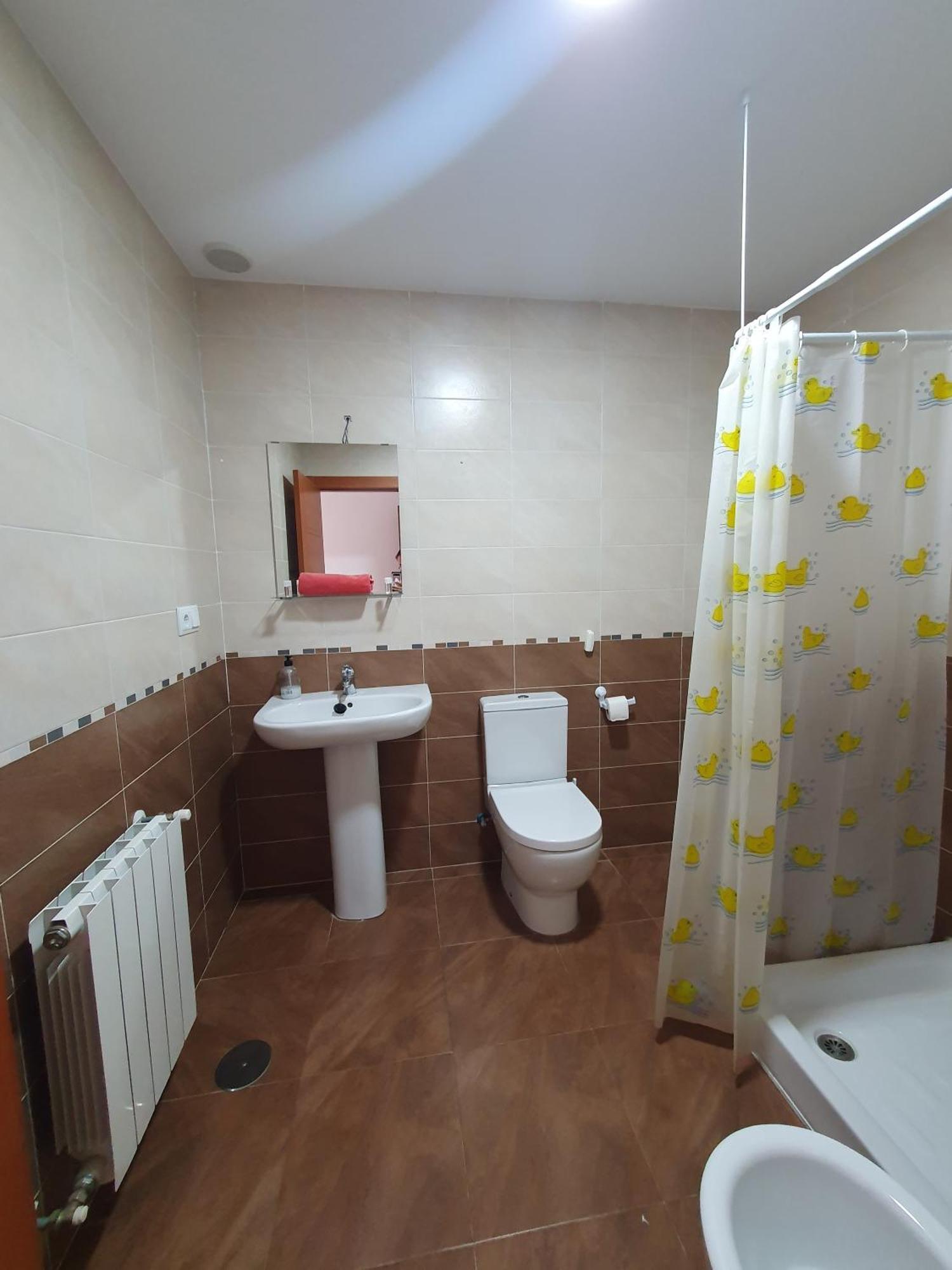 Apartamento Piso Centrico Con Garaje En Hellín Exterior foto